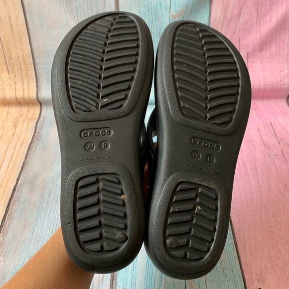 Black and Gray crocs platform Flip Flop Sandals - Picture 8 of 10